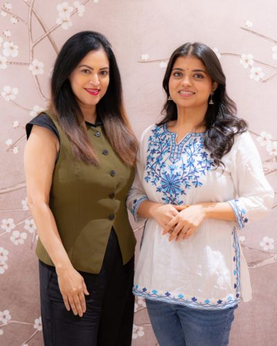 Celebrity visit at DNA Royal Aesthetic Skin & Hair Clinic, Thane – photo 4